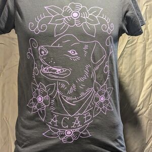Gray Dog Graphic Tee with Lilac Design - Pets Dog